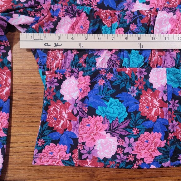 SO Goods For Life Womans Small Beautiful Floral Top Junior - Picture 8 of 13